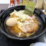 らぁ麺結 かくれ家 - 醤油らぁ麺＋ワンタン３個、味玉