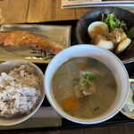 蔵元ごはん&カフェ 酒蔵 櫂 - 