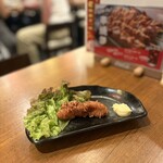 昭和酒場 焼き鳥 新宿萬太郎 - 