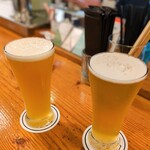 ノービア - 左から　Cloud six／WEST COAST BREWING　Full¥1,600、ORCA／ひみつビール　Full¥1,600