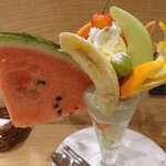 果実園リーベル - 前方から