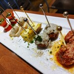 バル デ オピンチョ - 5種のピンチョス盛り合わせ