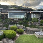 庭園の宿 石亭 - 