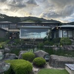 庭園の宿 石亭 - 