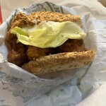 ラッキーピエロ マリーナ末広店 - 