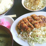 埼玉屋 - メンチカツ定食500円