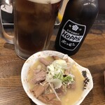 立ち呑み きくのこ - 豚モツ煮込み