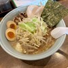 鶏白湯らーめん 鶏吉