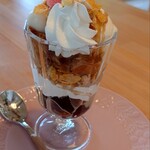 和カフェ・毘沙門てらす - 大人パフェ￥600