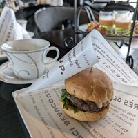 DINING & BAR TABLE 9 TOKYO - 