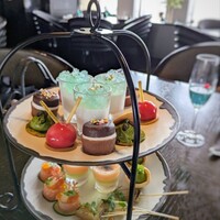 DINING & BAR TABLE 9 TOKYO - 