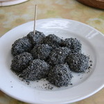 しげの屋 - ゴマちからもち