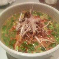 神田 雲林 - 黒胡麻麻辣担々麺