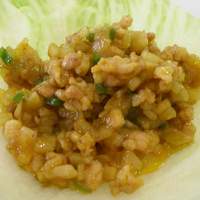 華正樓 新館 - 鶏肉の炒め物レタス包み