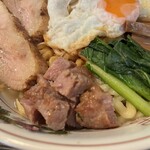 汁なし専門 男のLL - ロース肉アップです。