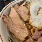 汁なし専門 男のLL - 煮豚アップです。