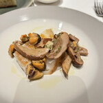 Ristorante Ecru - AntipastoⅢ 真魚鰹のロースト　ムール貝、ヤマドリダケ