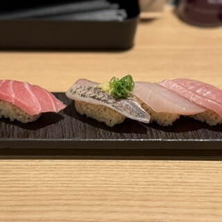 口コミ一覧 : 鮨 酒 肴 杉玉センター南店 - センター南/寿司 [食べログ]