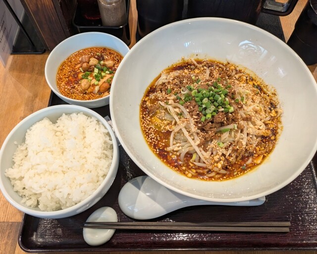 11区担担面 - 高田馬場/汁なし担々麺 | 食べログ