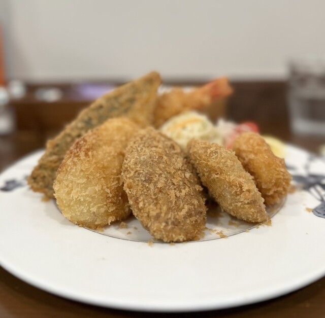 新西洋料理体系 グルマン温故知新：三鷹〈レストラン七條〉親子鷹で生み出す心の