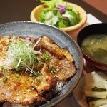 ちんばた - 秩父名物！豚みそ丼