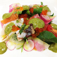 Restaurant つじ川 - ランチ前菜：炙った秋刀魚と鯛、サーモンと色々野菜、白味噌と梅干と大葉のソース
