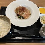 CHINESE DINING 瑞 - 【蒜泥白肉】週替わりランチ定食