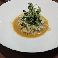 カントニーズ 燕 - 