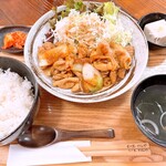 モツ煮専門店わんや - 料理写真: