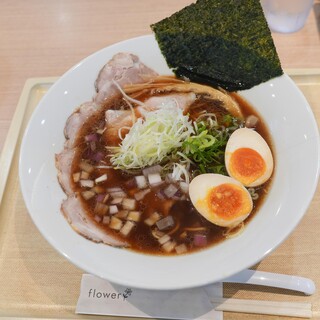 自家製麺 フラワー - 料理写真: