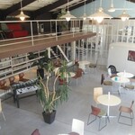 Qooooo! - 2階から1階をパチリ