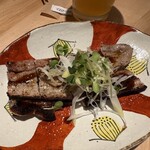 ワイマーケットのクラフト食堂 ナゴロバ - 発酵豚バラ一枚焼き