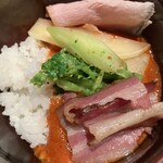Café & Buffet UmiShima Dining - チキンレッドカレーに温野菜ベーコンチーズとビュッフェコーナーからオン