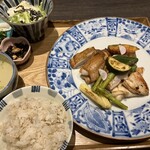 鉄板焼 鶏料理 かしわ - 