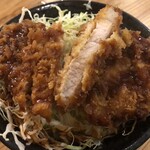 味の六白 - 茶美豚は脂身少なくこっちの方が断然好みだった。