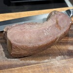 厚切り牛タン 焼肉 一心たん助 - 焼き物牛タン（究極の一本たん）