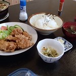 山愛 - 唐揚げ定食 (2014.04)