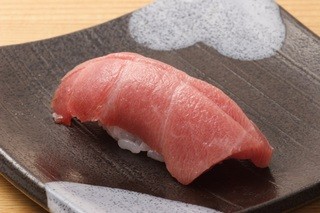 Washoku To Sushi No Nijou - 中トロ