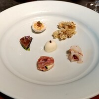 貝殻亭 - 