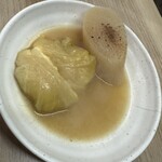 花くじら 本店 - 左　チーズロールキャベツ