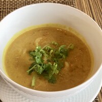ファインダイニング - 小エビのスパイスカレー2000円（税サ別）