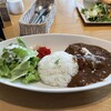 4匹の猫 - 県産牛のビーフカレー