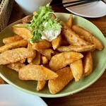 モンスーンカフェ さいたま新都心 - オリエンタルポテトフライ  ¥1,180税抜