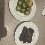 鼎泰豐 - きゅうりの甘辛漬け、茄子の醤油煮