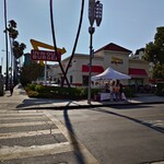 IN-N-OUT BURGER - 