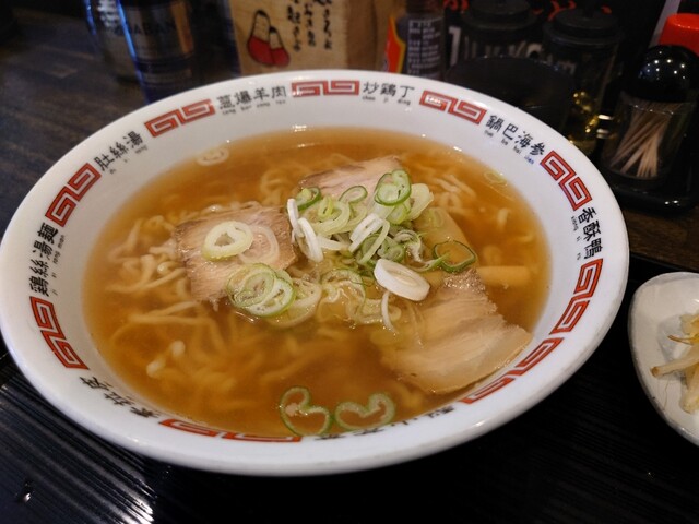 坂新 - 西若松（ラーメン）の写真