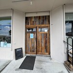 ピッツァ エ スヴァーゴ ディ プラウス - 入り口