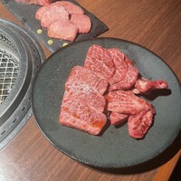 Yakiniku BarBies - 