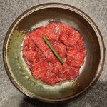 杏樹亭 岸根店 - 上から見た「ロースタレ（税抜￥1,400）」