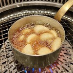 杏樹亭 岸根店 - 「ニンニク焼き（税抜￥650）」